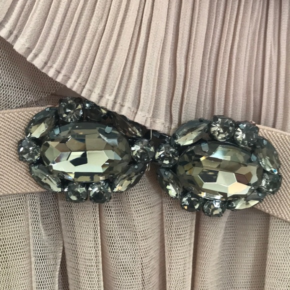 Dress - Picture 4 of 5